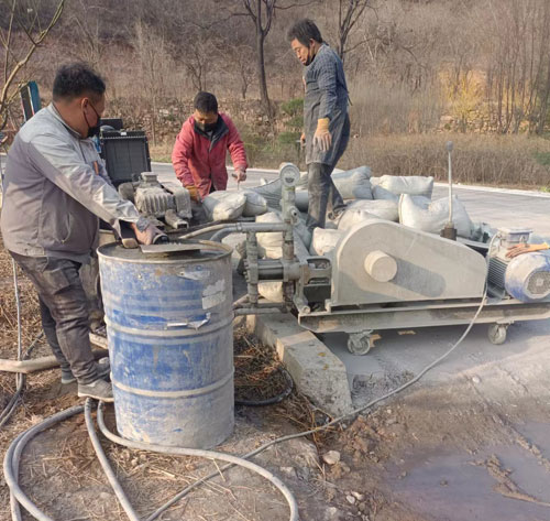 东成镇路面下沉注浆
